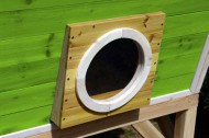 Holzspielhaus Spielturm H�NZEL-11 gr�n von SWISS OUTDOOR